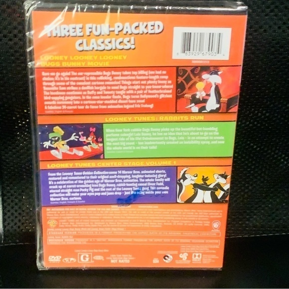 Looney Tunes Center Stage Triple Feature DVD Bugs Bunny, Marvin NEW SEALED - Picture 2 of 3